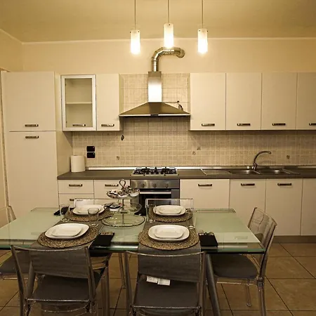 Bellavista Apartment *
